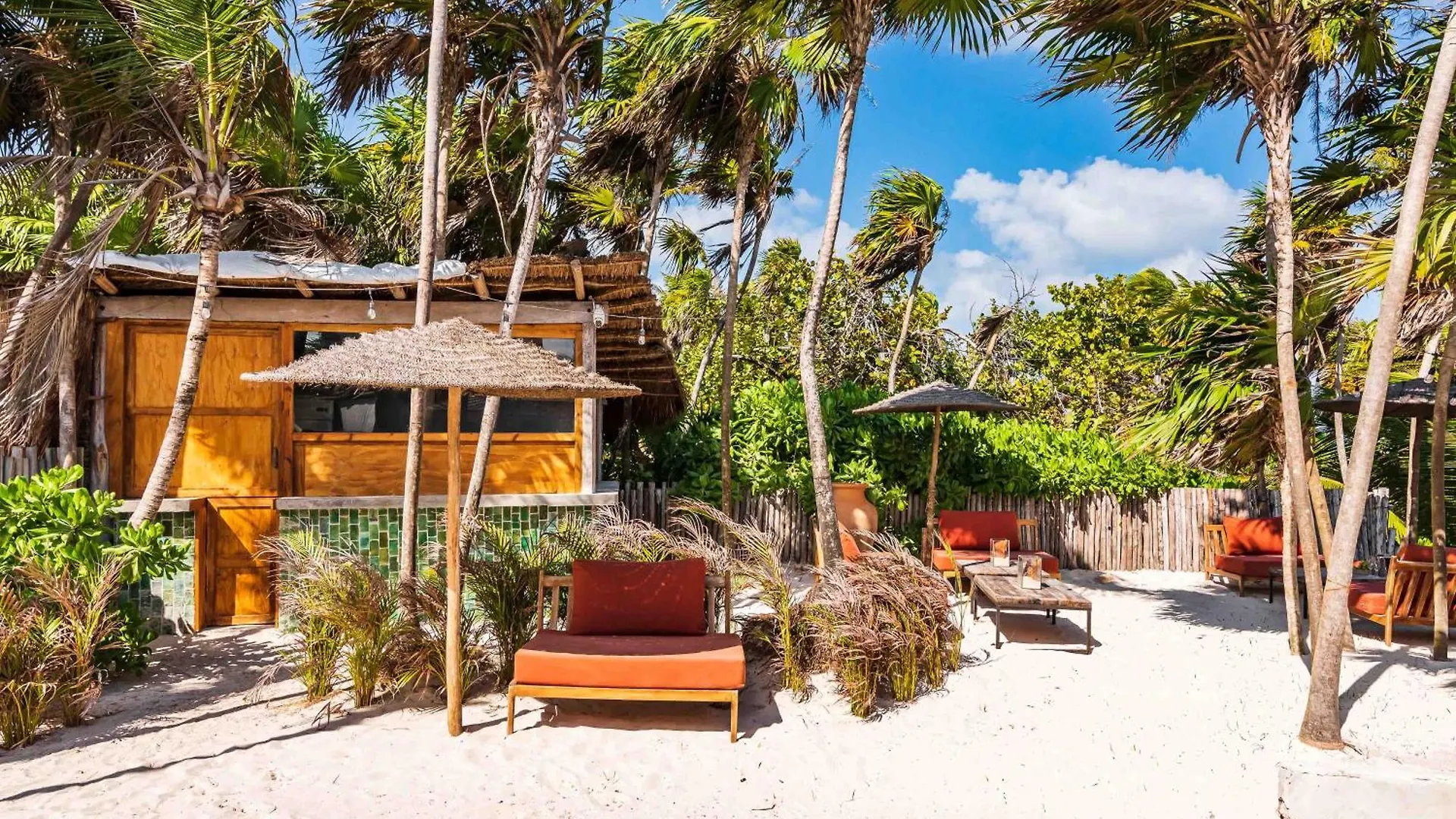 Hotel Phoenix Tulum